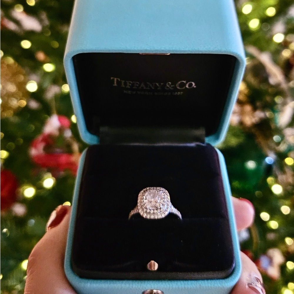 Tiffany & Co. Soleste Cushion Double Halo Diamond Engagement Ring 1.63 ct D VS1 - Picture 11 of 12